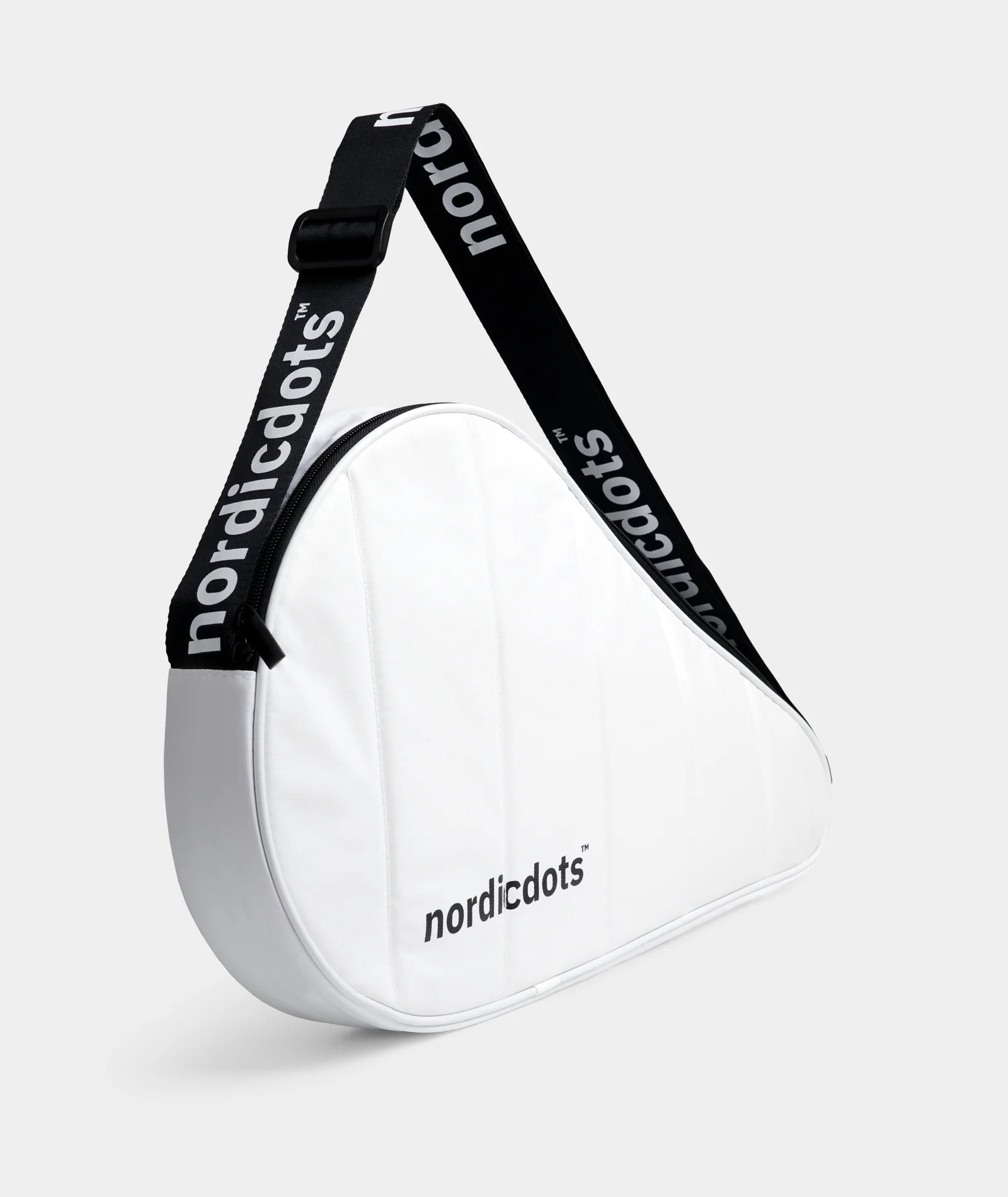 nordicdots cover bag white